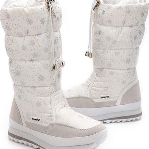 Buddie snow boots brand new & 100% authentic